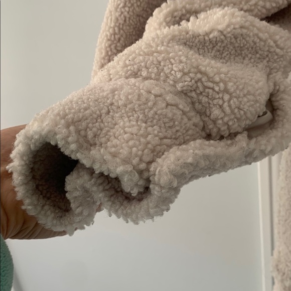 H&M Cozy‎ Cream Sherpa Jacket snap buttons size XS shacket winter baggy - Picture 4 of 11